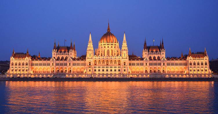 Budapest Parliament House Tour