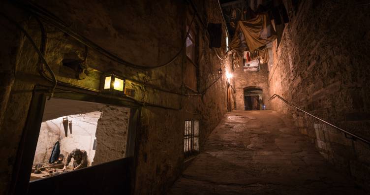 1-Hour Real Mary King's Close Underground Tour