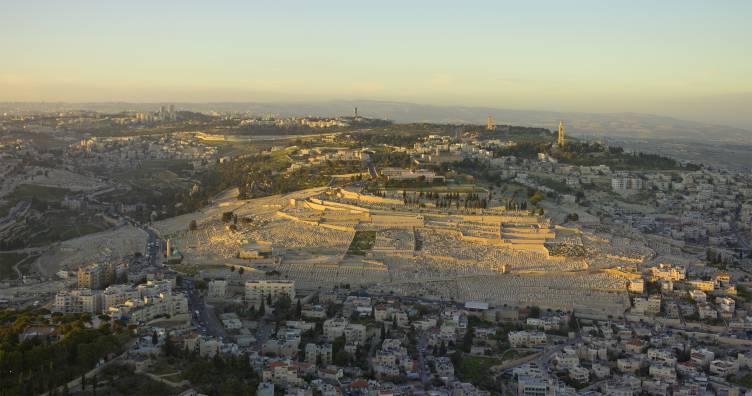 Mount of Olives Walking Tour
